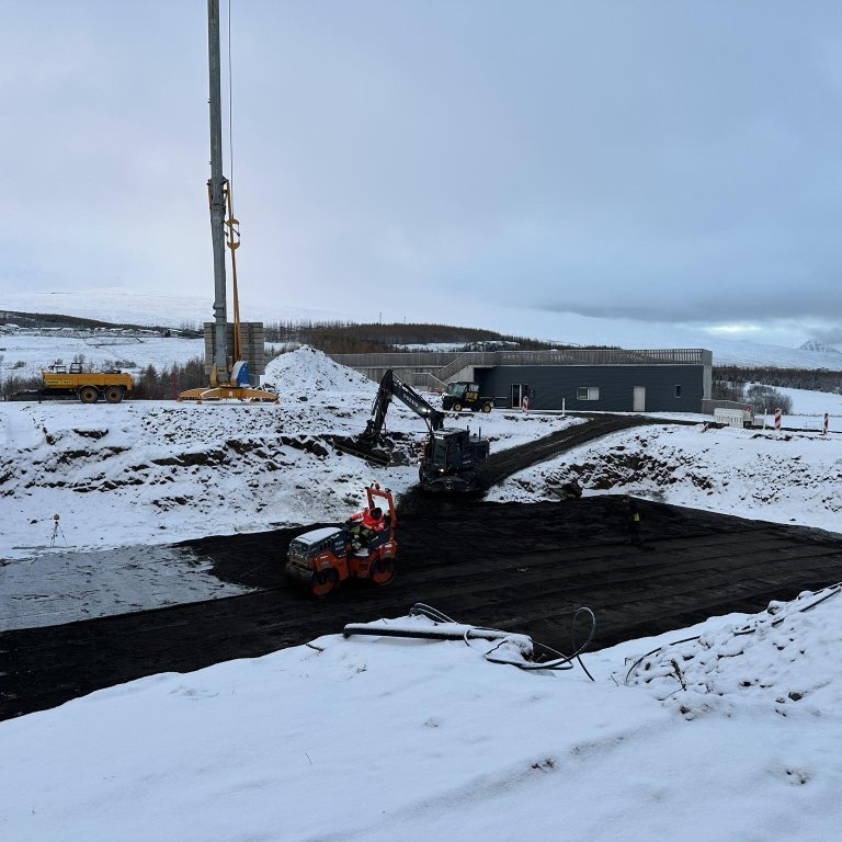 9bf91202-23d3-4227-8e3d-f6d8b2b48d0e