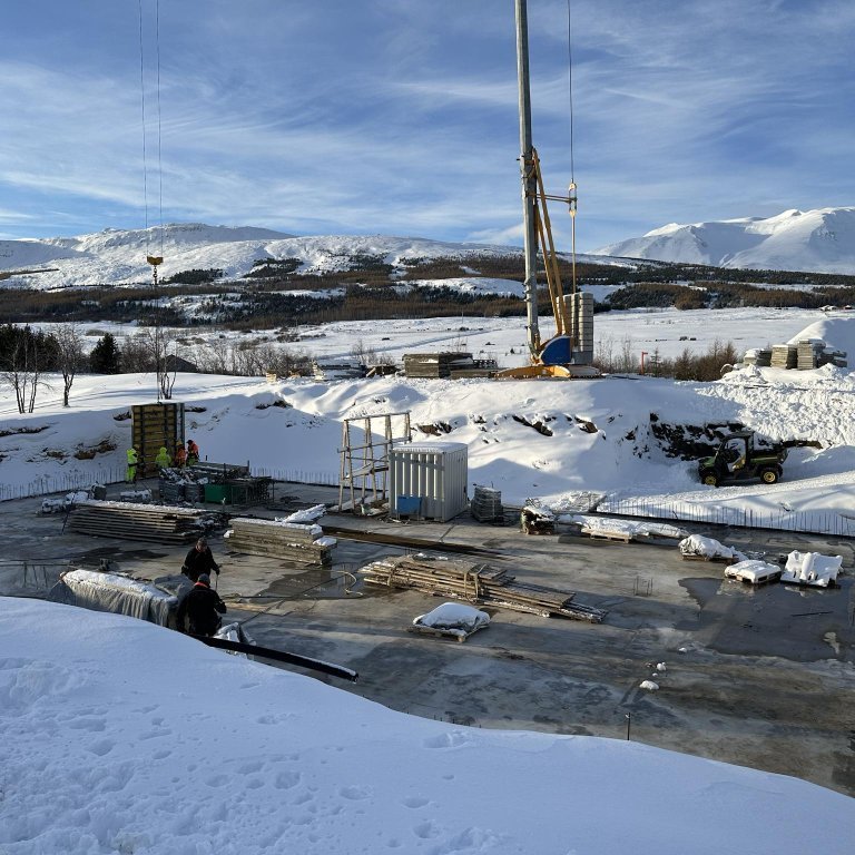 bdab15f0-bfab-4148-ac43-10e95d4a1022