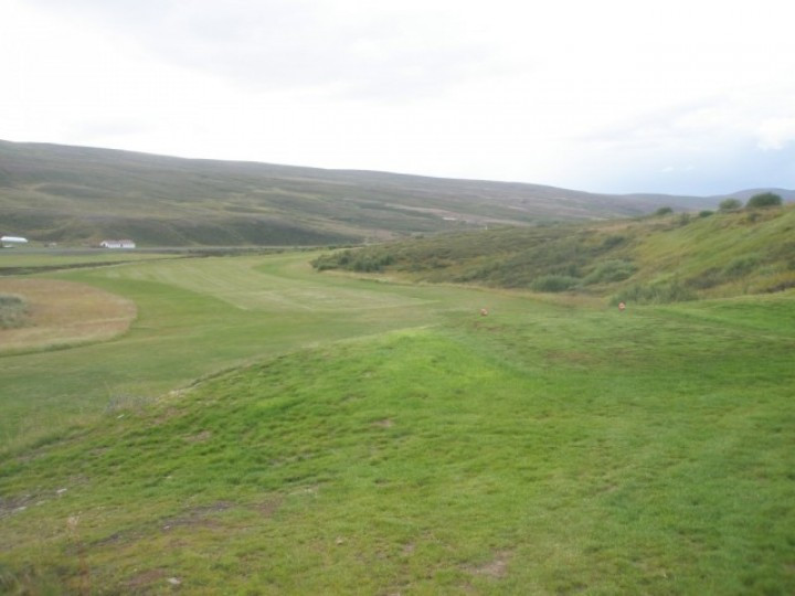 Lundsvöllur opnar á laugardag!