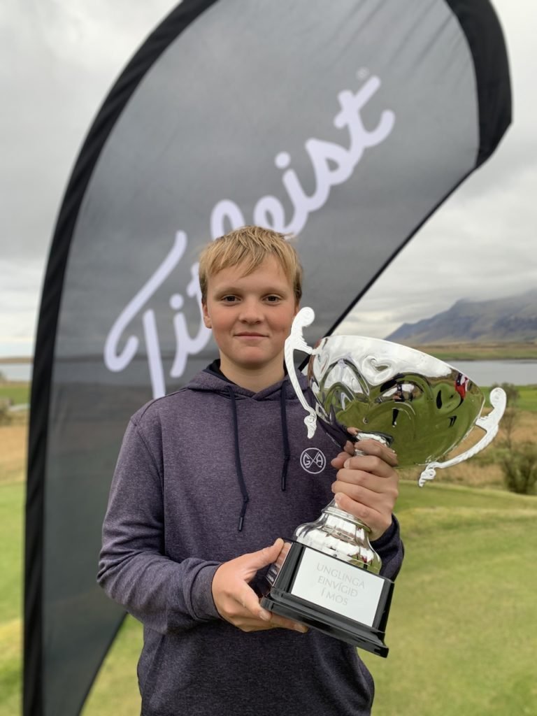 Veigar Heiðarsson sigraði á Icelandic Junior Midnight Challenge