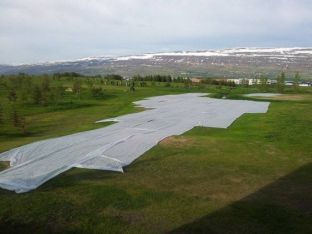 Vöntun á vöskum sjálfboðaliðum í dag