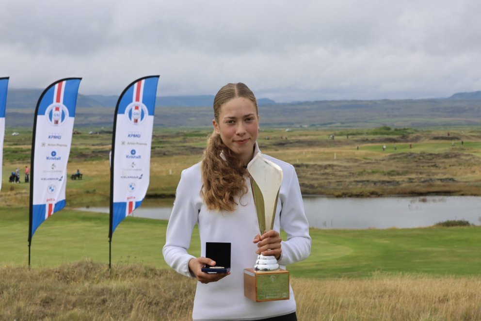 Bryndís Eva leiðir Global Junior golfmót í Portúgal eftir 2 daga