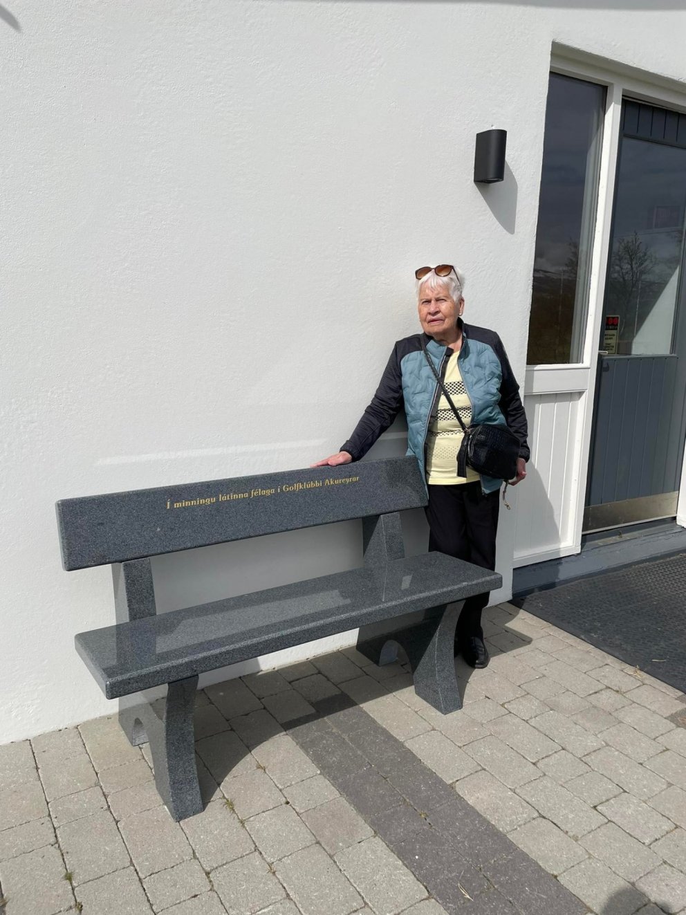 Guðrún Margrét við bekkinn góða.