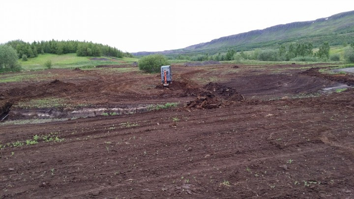 Séð yfir brautir 1 og 6