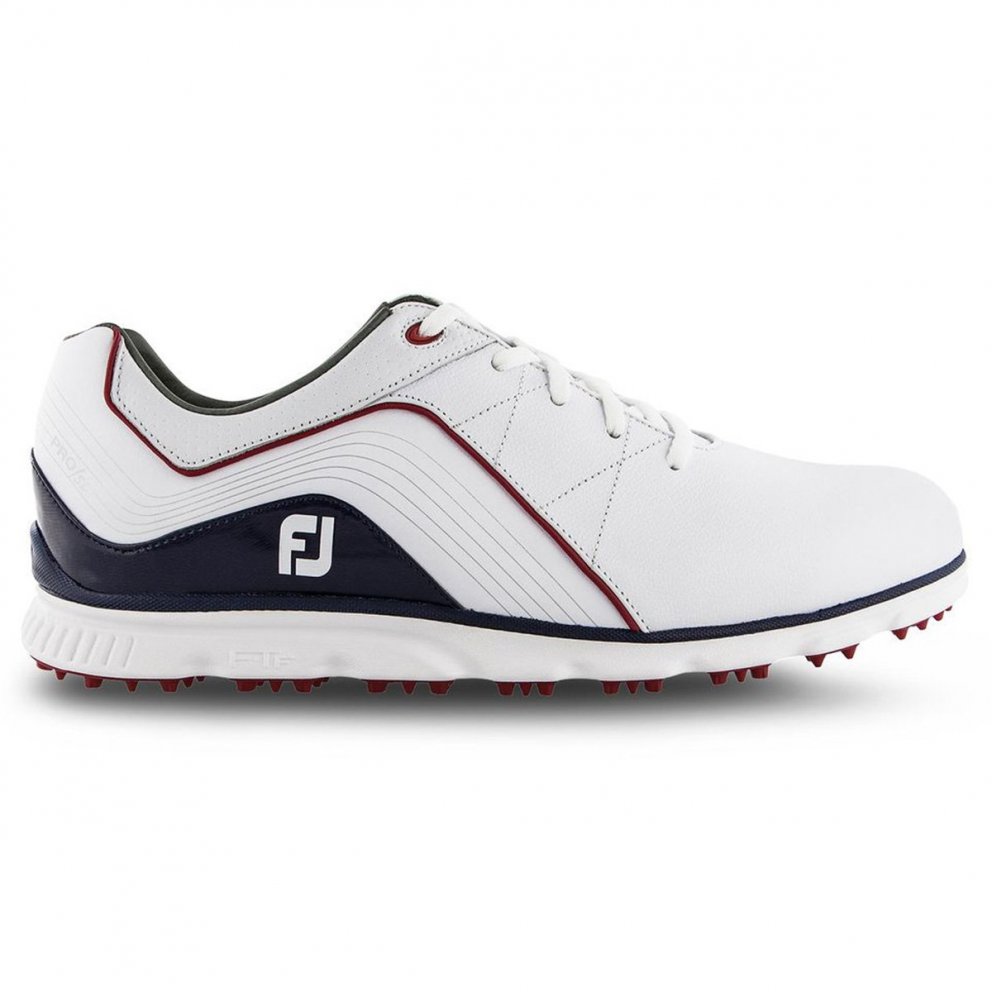 Útsölumarkaður af FootJoy skóm