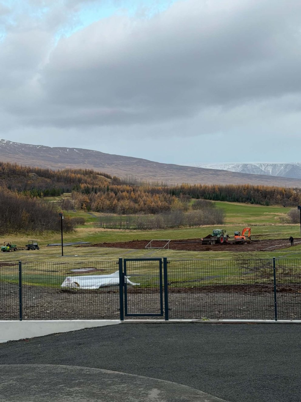 Æfingasvæðið, Klappir, alveg lokaðar vegna framkvæmda