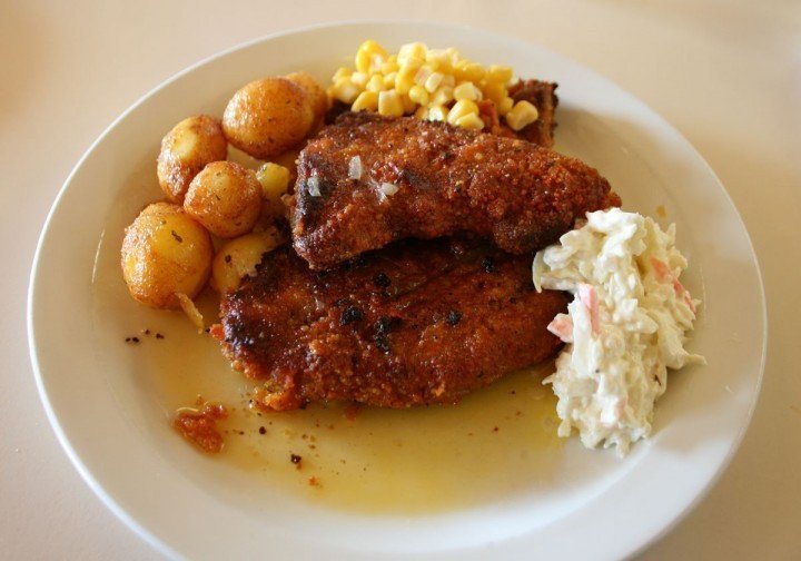 Kótilettuhádegi á morgun!