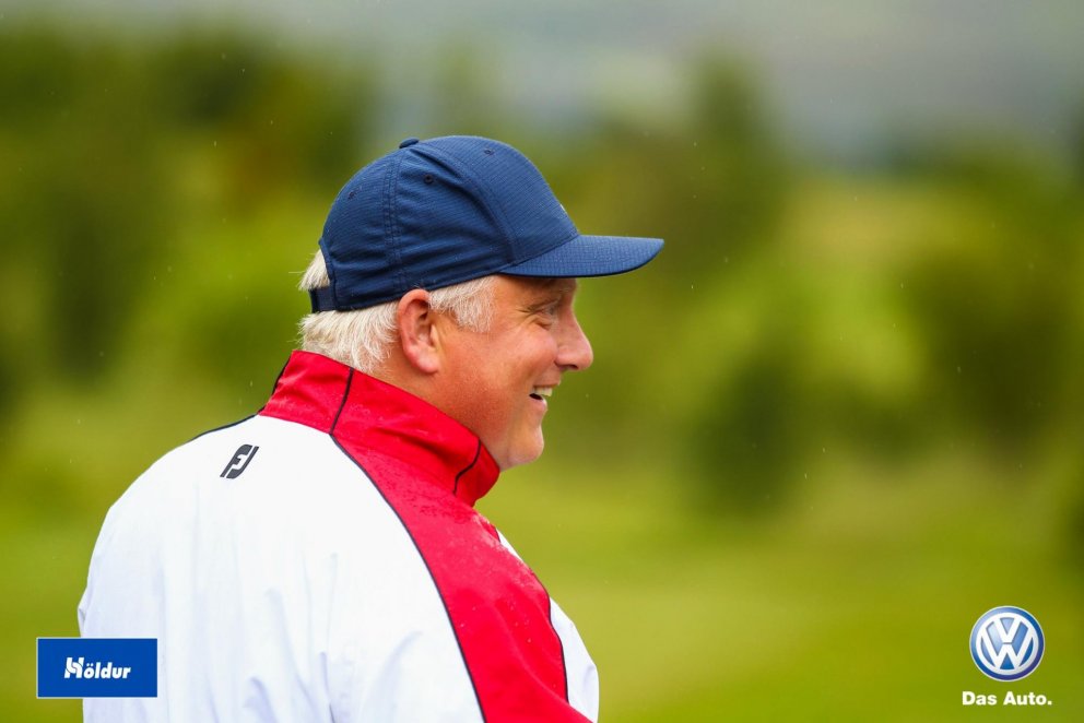 Geggjaður kylfingur