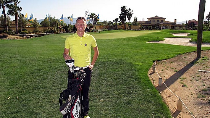 Sturla Höskuldsson ráðinn golfkennari