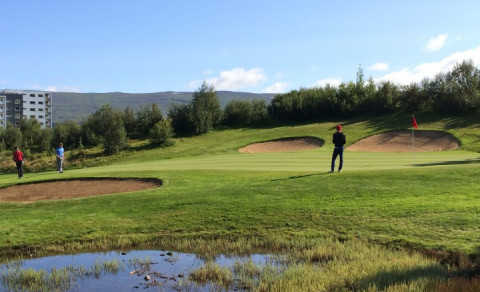 Minnum á golfskólann í sumar