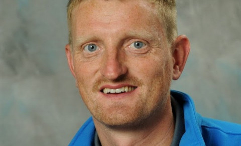 Sturla hættir störfum