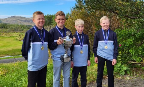 Sveitin sem vann hvítu deildina