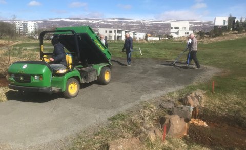 Vinnudagur 23. maí og opnun vallar