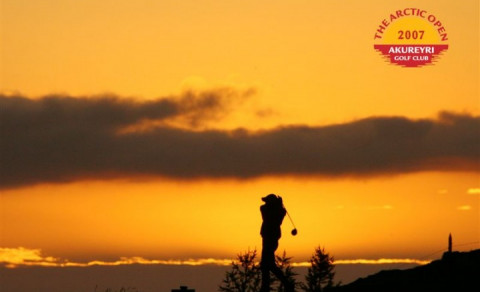Gisting á meðan á Arctic open stendur