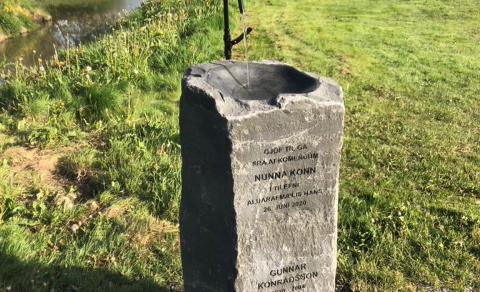Vatnsbrunnur Nunna Konn vígður