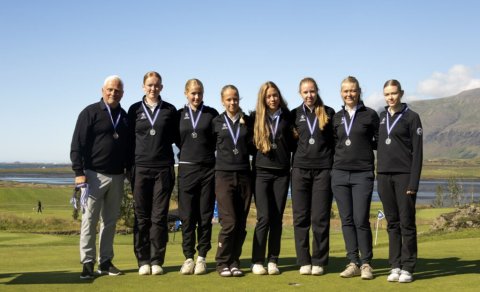 frá vinstri: Óli Gylfa, Lilja Maren, Ragnheiður Svava, Björk, Bryndís Eva, Andrea Ýr, Arna Rún og Ka&hellip;