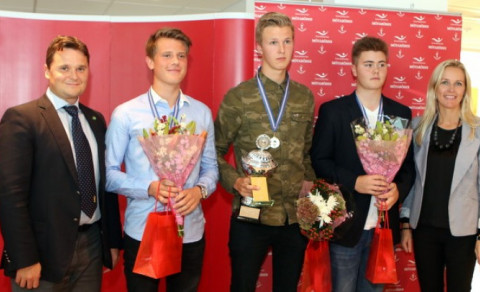 Tumi Kúld ásamt verðlaunahöfum í sínum flokki